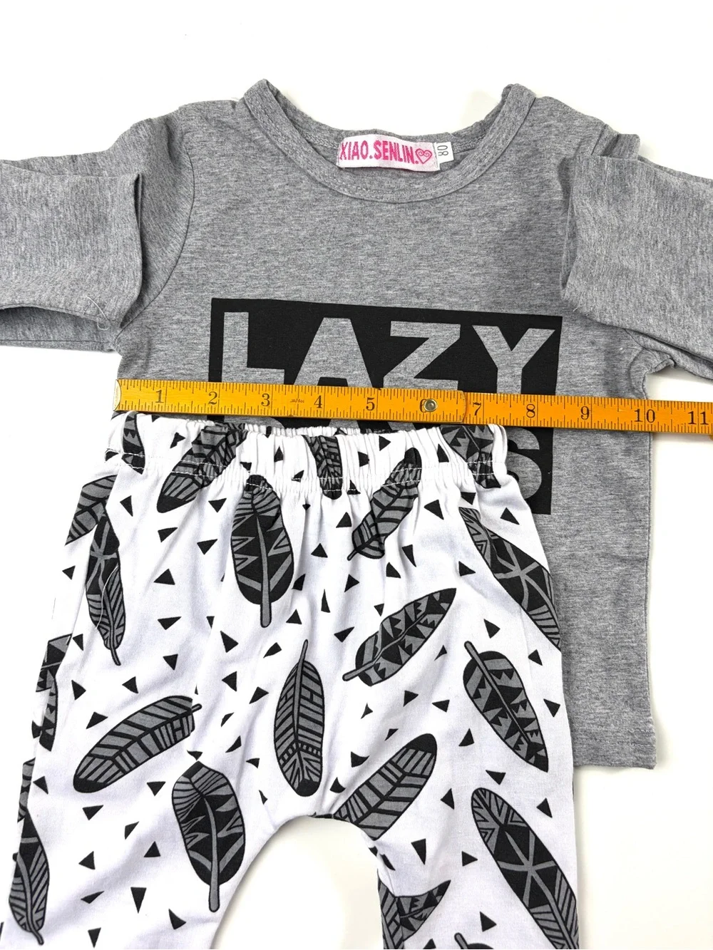 “Lazy Days” 2-pc. Toddler Gray Long Sleeve Top & Feather Print Pants, Sz 12-18m